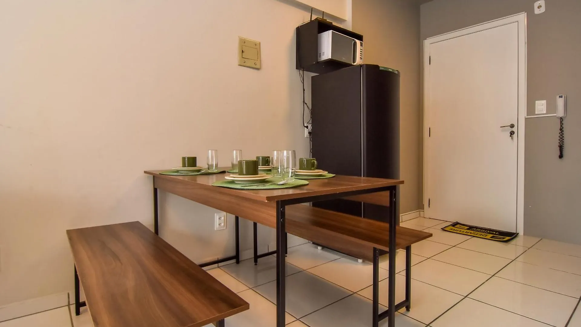 Apartament Custo Beneficio P/ 4 Hospedes Na Rua 1000 P1947 Balneário Camboriú Brazylia