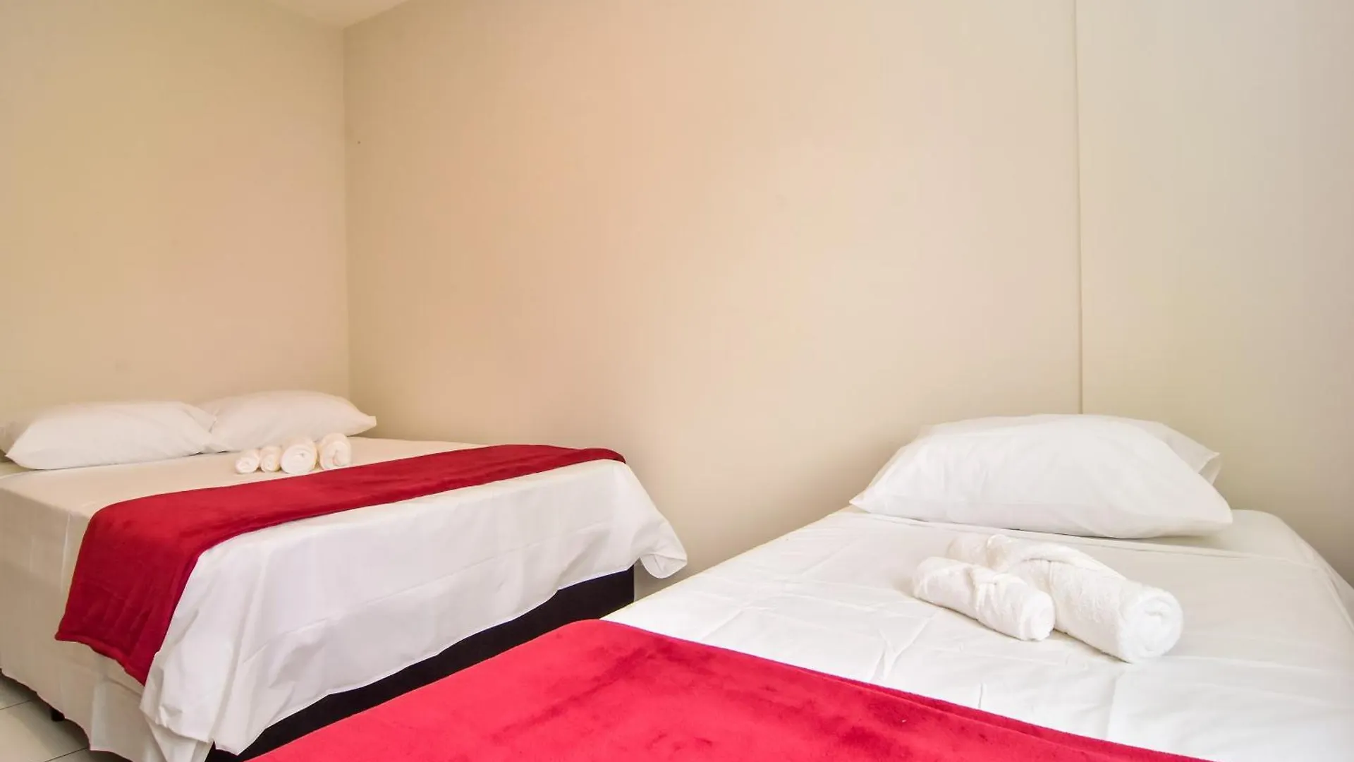 Custo Beneficio P/ 4 Hospedes Na Rua 1000 P1947 Balneário Camboriú Apartament